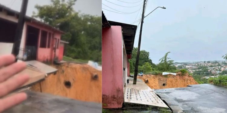 "Me ajuda": vídeo mostra desespero de homem ao ver os pais presos em casa prestes a desabar em Manaus