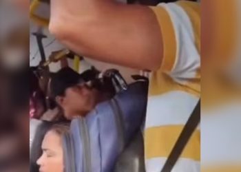 VÍDEO. “Ele tá esfregando o negócio dele em mim” passageira grita por socorro em ônibus lotado
