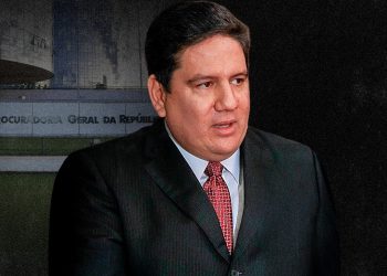 Espírito Natalino fez Ari Moutinho pedir vistas, suspendendo julgamento das contas de David Almeida