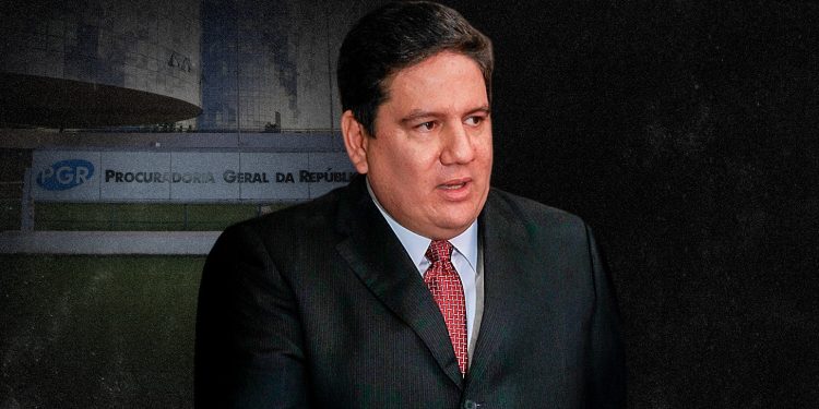 Espírito Natalino fez Ari Moutinho pedir vistas, suspendendo julgamento das contas de David Almeida