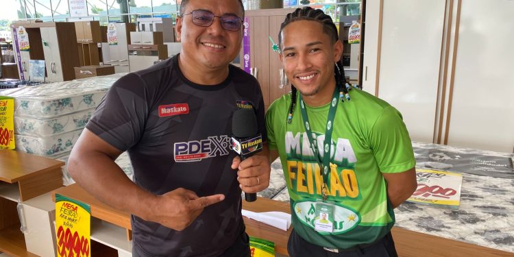 Segundo dia de Mega Feirão APA Móveis no Shopping Via Norte