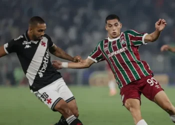 Fluminense e Vasco se encaram pela semifinal da Copa do Brasil