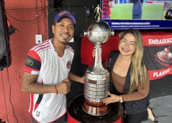 Flamengo e PSG disputam o trono do futebol mundial