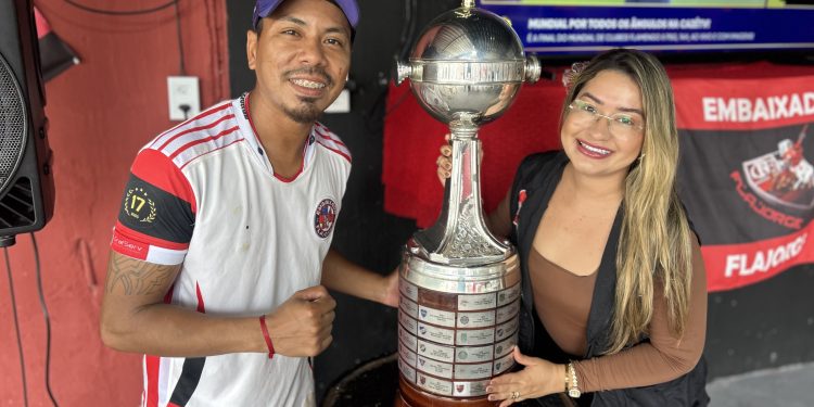 Flamengo e PSG disputam o trono do futebol mundial