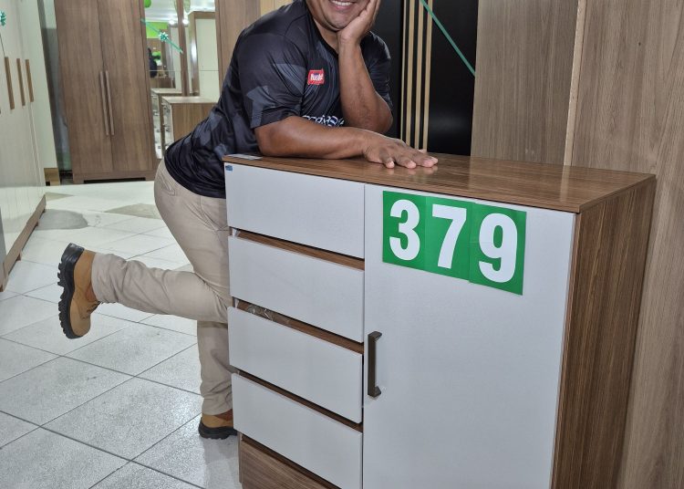 Aqui na APA Móveis da Guilherme Moreira ainda está no Saldão Black Friday
