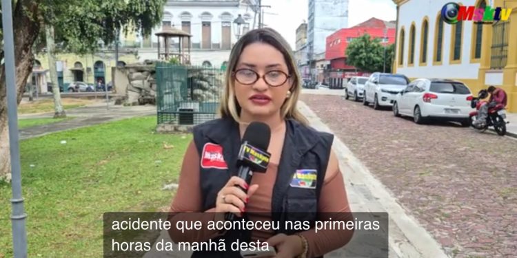 Motociclista morre após colisão com poste na Avenida das Torres