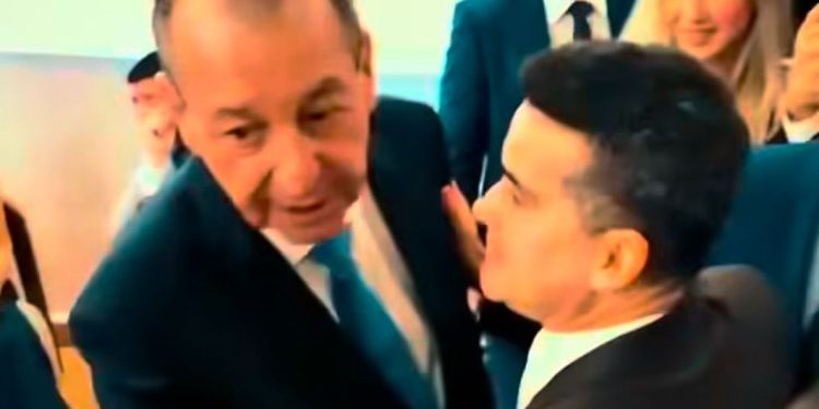 Não dá mais pra segurar… EXPLODE CORAÇÃO COM APOIO DE DAVID A OMAR