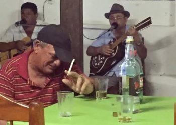 CHORA NÃO, BEBÊ – Todo castigo pra corno é pouco? Sim ou não?