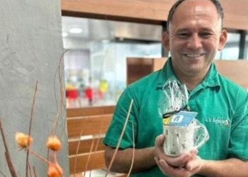 Funcionário morre esmagado por elevador de carga dentro de empresa em Manaus