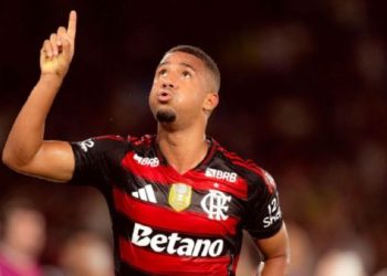Flamengo vence Ceará, é campeão brasileiro com gol de Samuel Lino e faz festa no Maracanã lotado