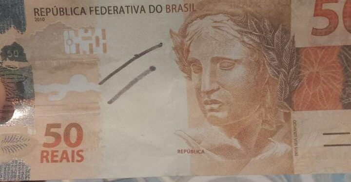 DINHEIRO FALSO – Comerciantes denunciam golpe com notas de R$ 50