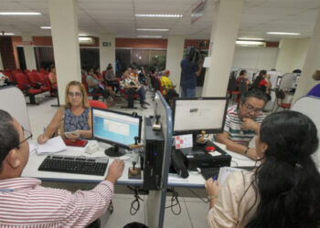 Cada vez mais, a jiripoca vai piando e as conexões com o Banco Master chegam a Manaus