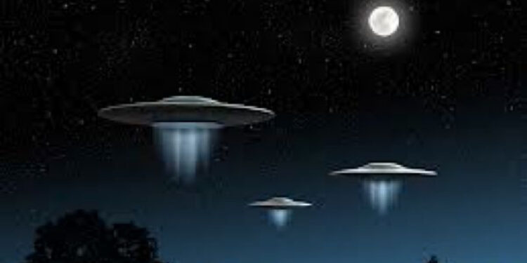 Disco voador de ET causa mistério e curiosidade em Varginha