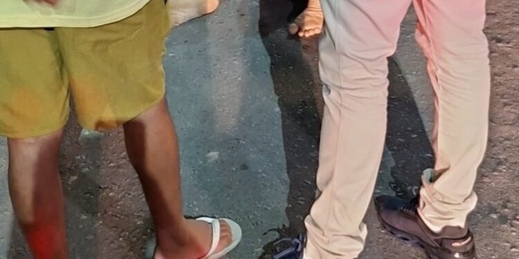 Executado por homens que se passavam por entregadores em Flores