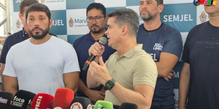 Coletiva: Inauguração do ginásio poliesportivo Menino Theylor