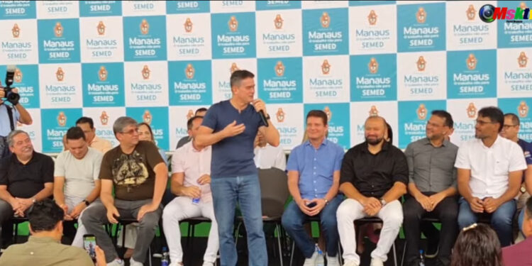 Reinauguração da escola Professora Percília do Nascimento Souza