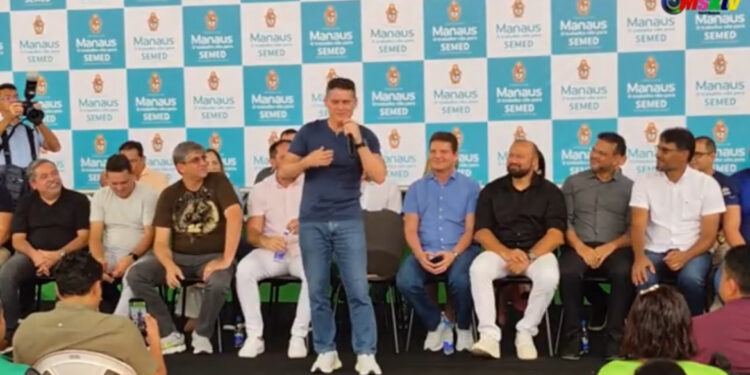 Reinauguração da escola municipal João Alfredo