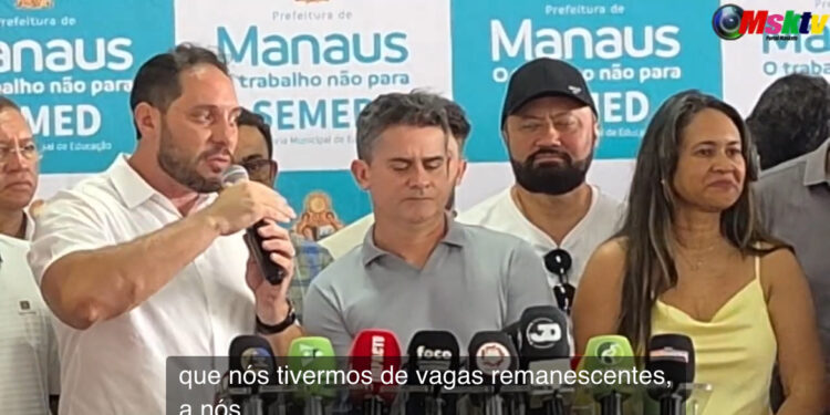 Coletiva: Reinauguração da creche municipal Tude Moutinho da Costa