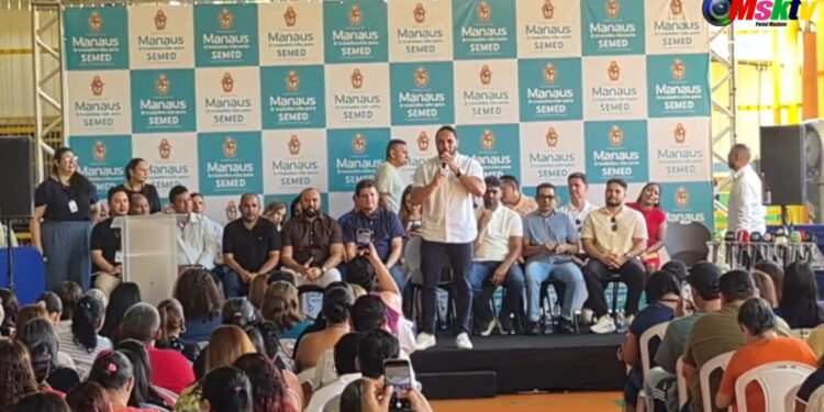 Reinauguração de quatro unidades de ensino