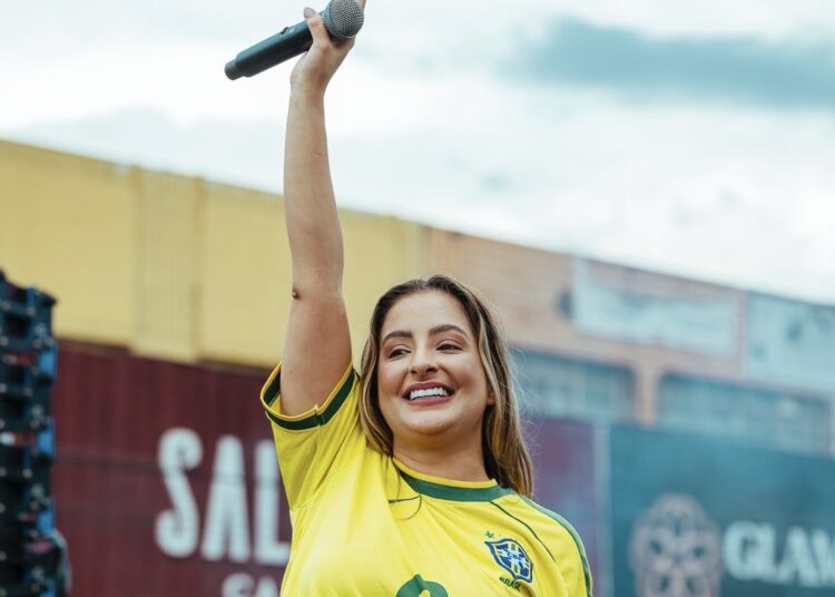 Jú Marques grava novo DVD em Manaus e dá início ao projeto “Seresta de Verão”