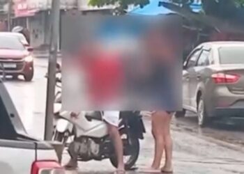 Crueldade na Compensa é filmada – Esposo arremessa companheira de carro em movimento após discussão