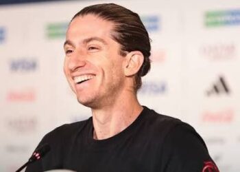 Filipe Luís é eleito o melhor técnico da América com 72% dos votos