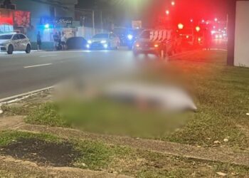 Na Compensa, pedestre é atingido por carro de aplicativo e morre