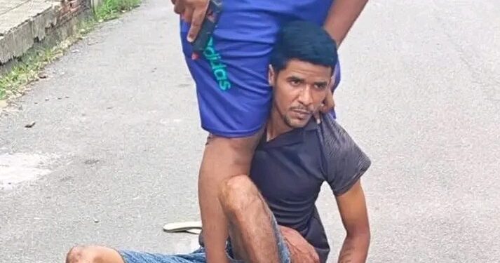 Vítima domina ladrão com pistola de cola quente