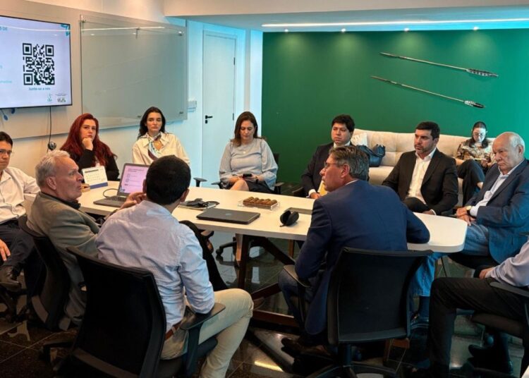 CBA divulga serviços em bionegócios a representantes da indústria