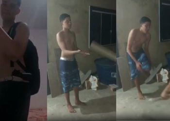 Pai dá ripadas no filho após ele dançar com armas na cintura