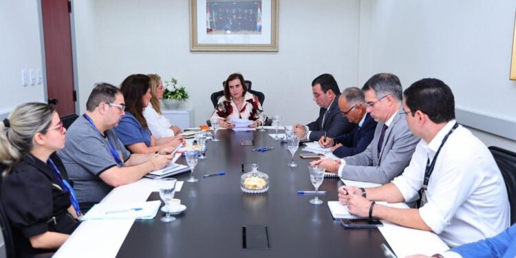 A crise nas doações de sangue enfrentada pelo Hemoam, obrigou a Dama de Ferro a tomar uma atitude.