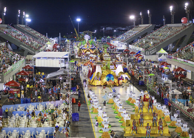 Grupo Especial leva grandiosidade do samba ao Sambódromo de Manaus neste sábado