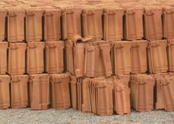 Indústria de materiais de construção registra alta no faturamento em junho