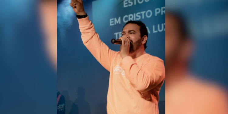 Encontrado corpo de cantor gospel – Buscas por desaparecidos continuam