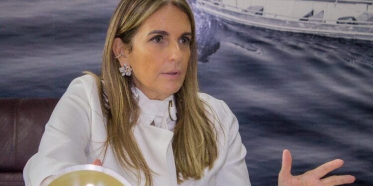 Ângela Bulbol é transferida para hospital particular; estado de saúde é grave