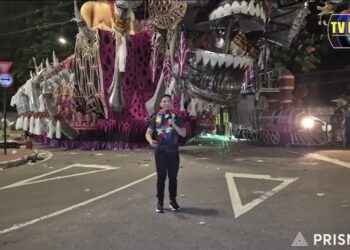 Bastidores dos desfiles das escolas de Samba do Grupo Especial