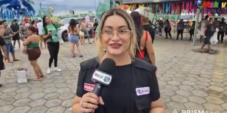 Bloco das Piranhas reúne multidão no Sambódromo com entrada franca