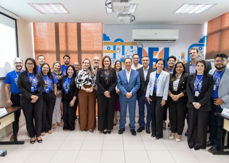 Encontro regional de superintendentes alinha ações do IEL