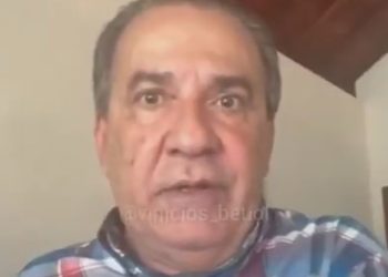Silas Malafaia pede doação a fiéis para comprar avião: "ferramenta de trabalho"