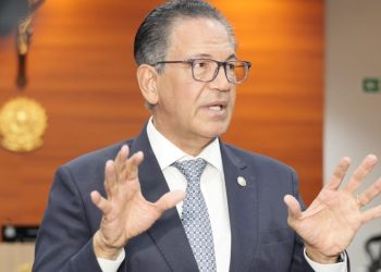 A vida agitada, os conflitos internacionais e a as redes sociais, estão gerando surtos psicóticos em várias pessoas, em alguns casos, com risco de morte para inocentes