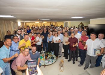 Com a desistência de Wilson Lima, lideranças da capital e do interior declaram apoio à candidatura de Omar ao Governo do Amazonas