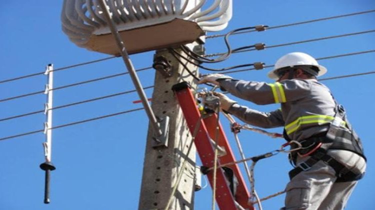 Se prepare! Sem fornecimento de luz em alguns bairros na terça (31)