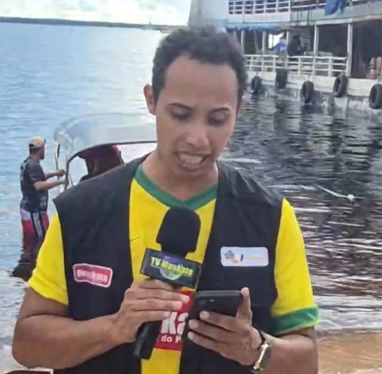 Madrugada de terror nas águas: Comboio vindo de Manaus naufraga parcialmente no Pará