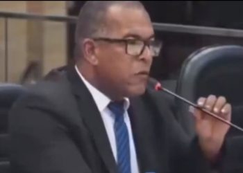 “Não faço nem feira”: vereador é criticado após reclamar de salário de R$ 13 mil