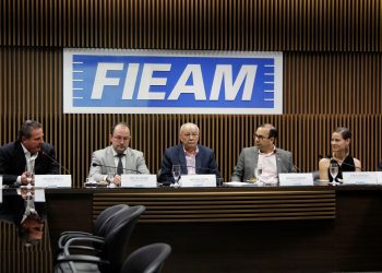 O Amazonas incrementa o setor de defesa em temos de tecnologia artificial, com a visita ao presidente da Fieam, Antônio Silva, de autoridades húngaras