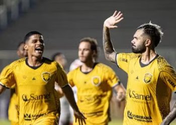 Amazonas vence Porto Velho e mantém esperanças de classificação na Copa Norte