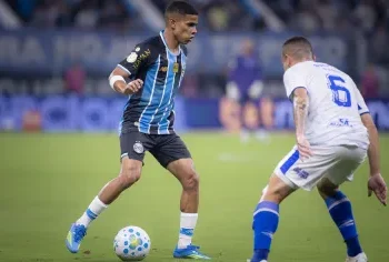 Grêmio vence Confiança na Arena e abre vantagem rumo às oitavas da Copa do Brasil