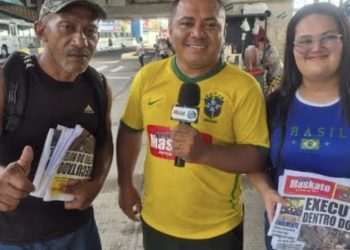 Promoção do jornal Maskate agita o terminal 3 atrae os passageiros