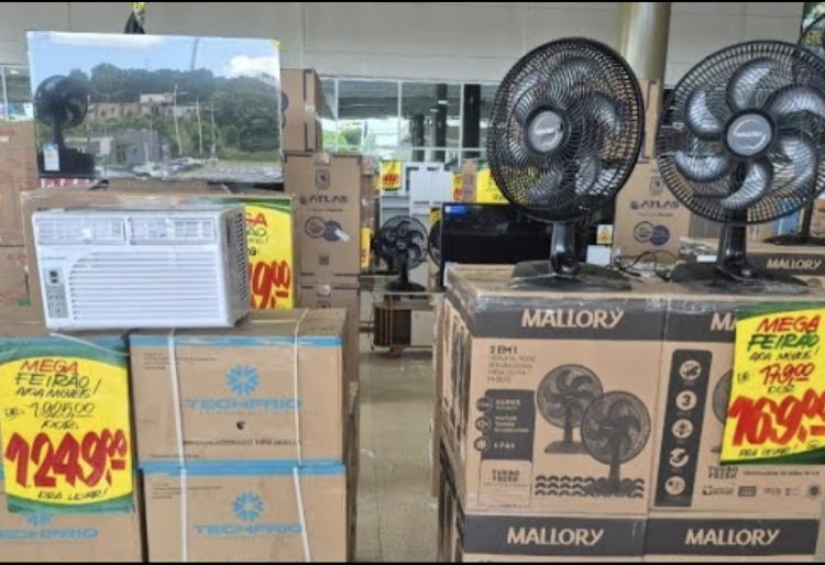 Chegou o Mega Feirão da APA Móveis Via Norte 💥 Sua casa nova começa aqui!