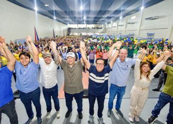 Omar Aziz, Eduardo Braga e Adail Filho cumprem agenda de entregas para a população de Coari e demonstram força do interior do Amazonas